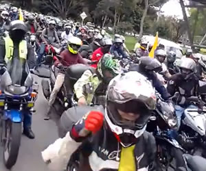 Hay cinco excepciones a la restricción de parrillero en moto en Bogotá | Radio Santa Fe 1070 am